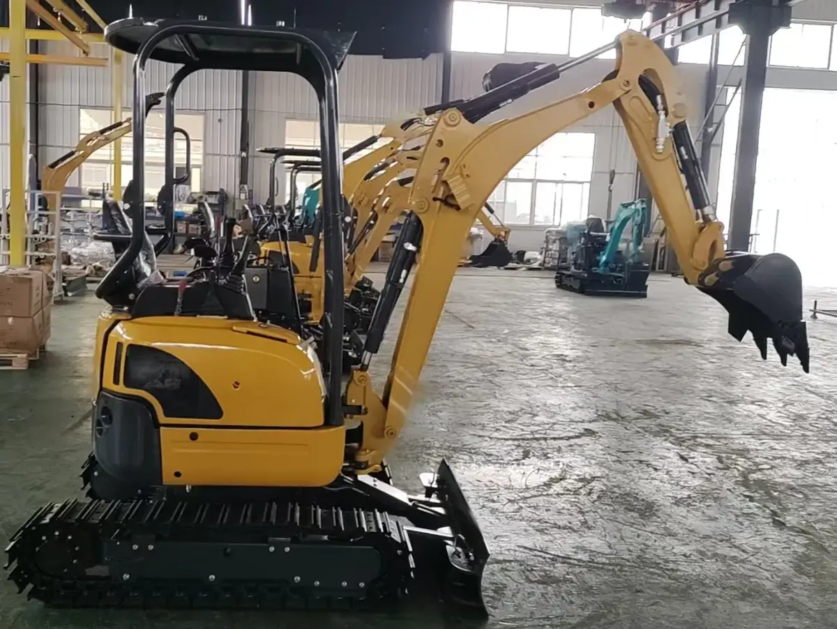 Mini-pelle 2 tonnes moteur Kubota MP-20